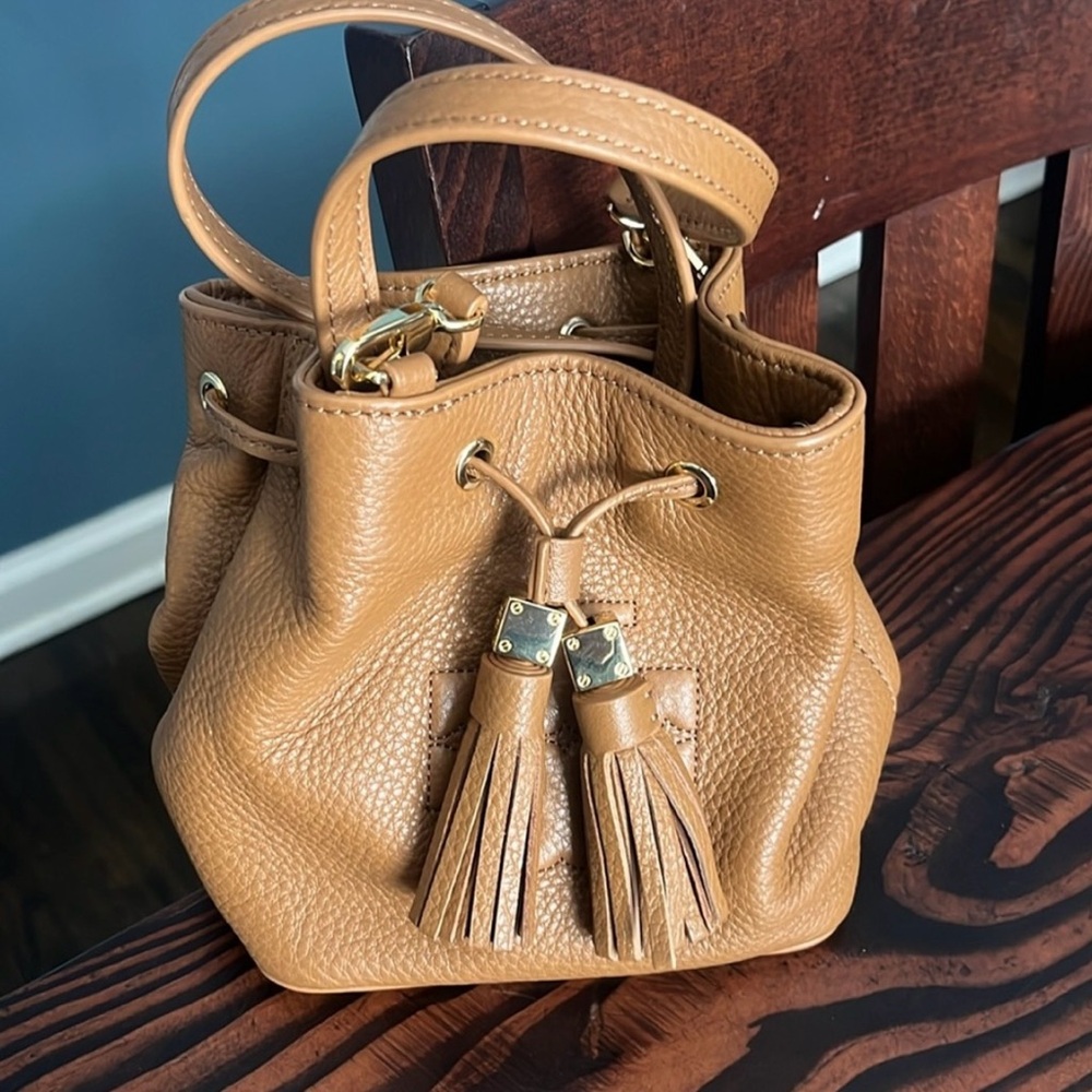 Tory Burch Bucket Bag